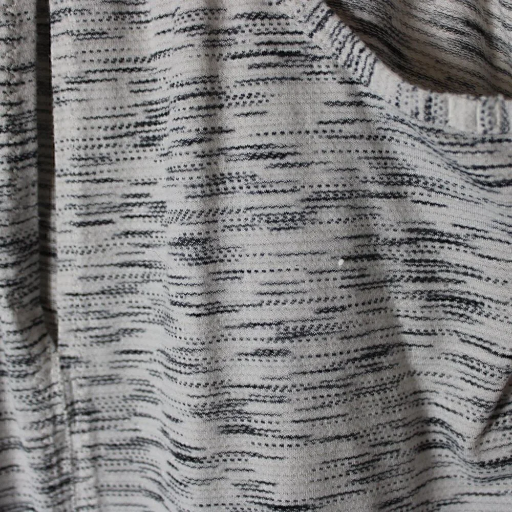 Lululemon Salute the Sun Singlet II Tiger Space Dye Black White